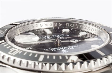 rolex submariner seriale n|rolex serial number inside bezel.